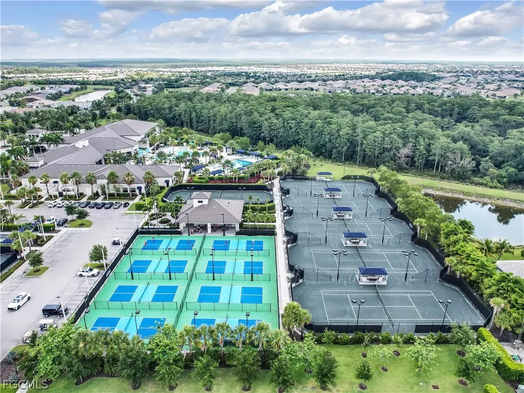 28640 Wharton Drive Bonita Springs FL 34135