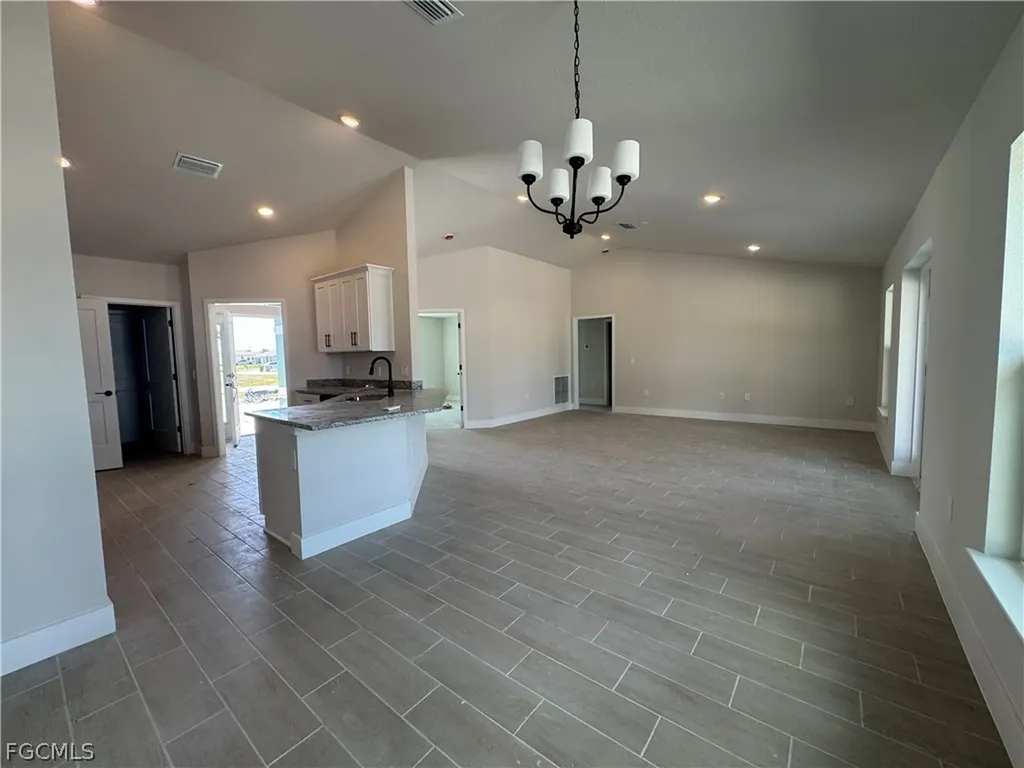 301 NE 14th Street Cape Coral FL 33909