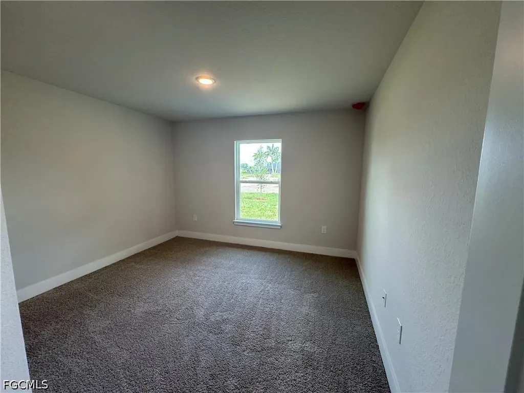 301 NE 14th Street Cape Coral FL 33909