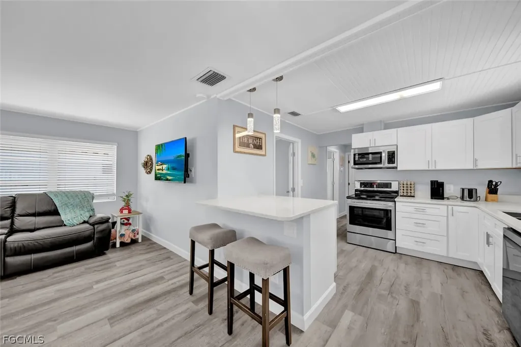 16890 Banyon Drive Fort Myers FL 33908