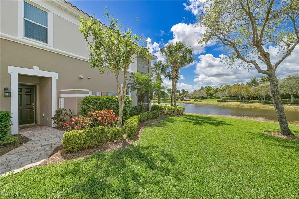 12924 New Market Street Fort Myers FL 33913