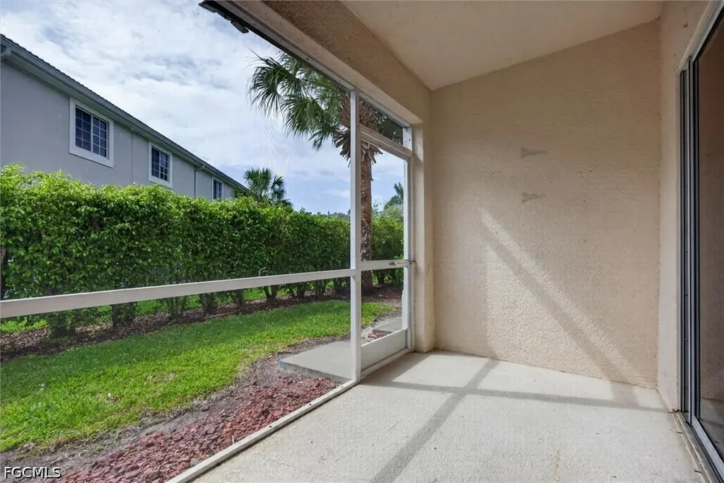 10075 Lone Cypress Street Fort Myers FL 33966