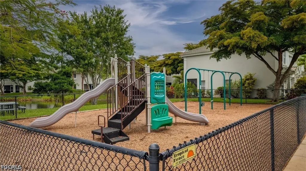 10075 Lone Cypress Street Fort Myers FL 33966