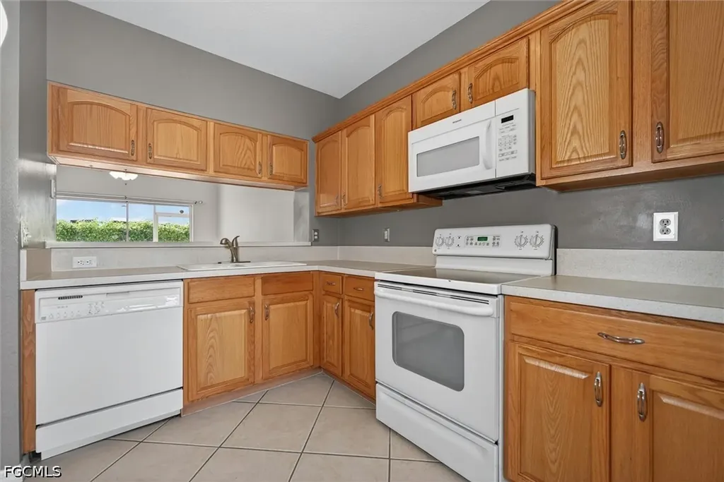 10075 Lone Cypress Street Fort Myers FL 33966