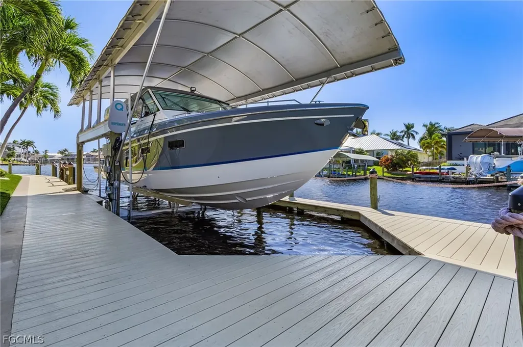 1504 SW 57th Street Cape Coral FL 33914