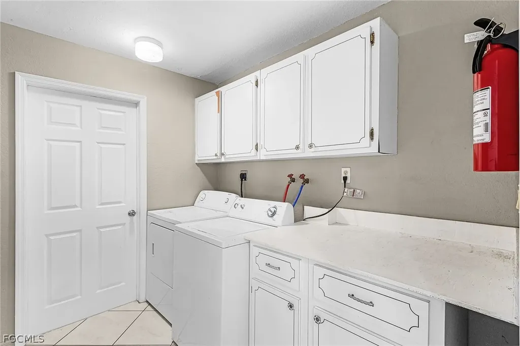 2119 Hibiscus Road Fort Myers FL 33905