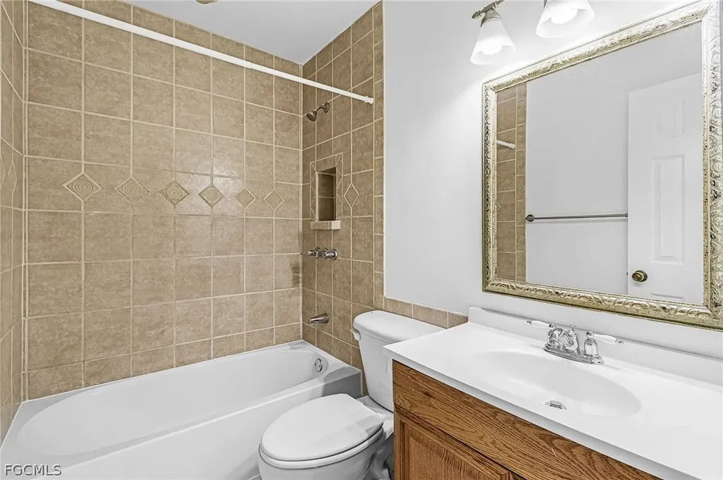 2119 Hibiscus Road Fort Myers FL 33905