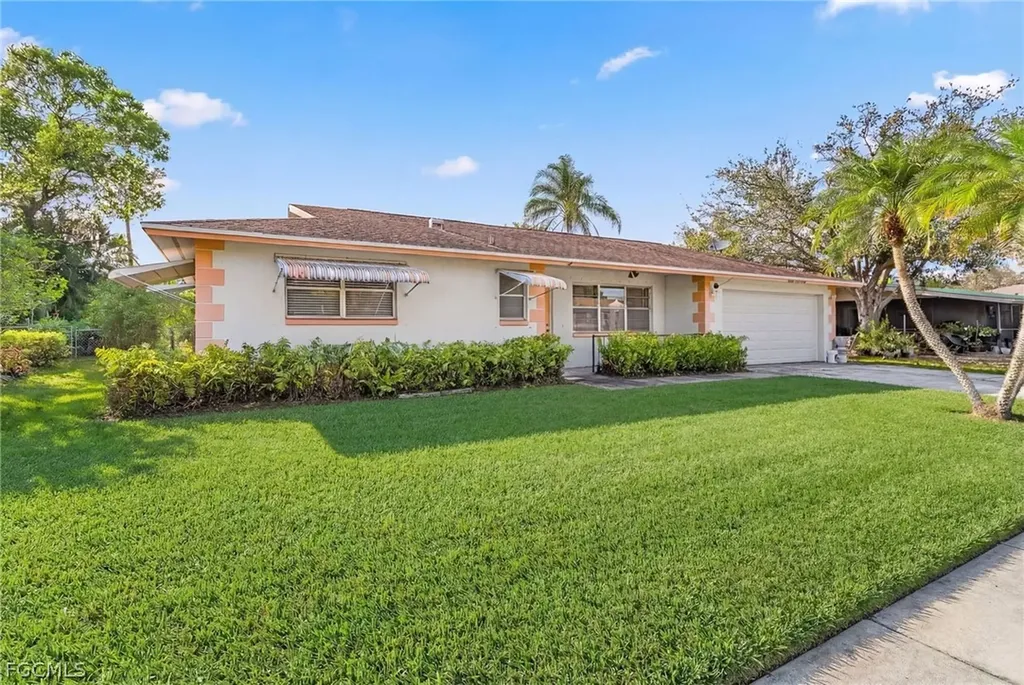 2119 Hibiscus Road Fort Myers FL 33905