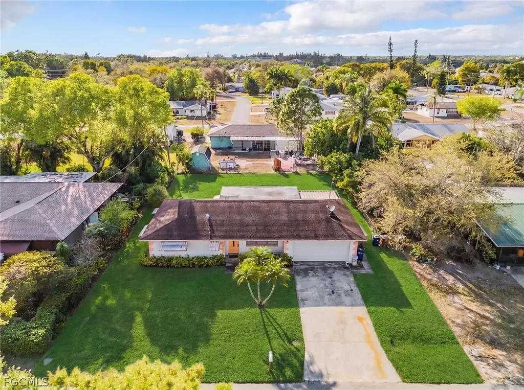 2119 Hibiscus Road Fort Myers FL 33905