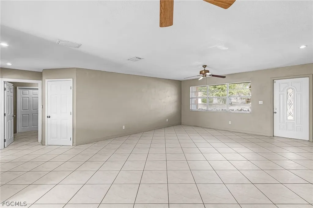2119 Hibiscus Road Fort Myers FL 33905