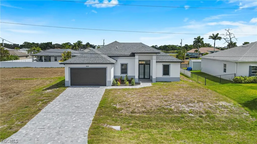 Cape Coral FL, 1633 NW 31st Place