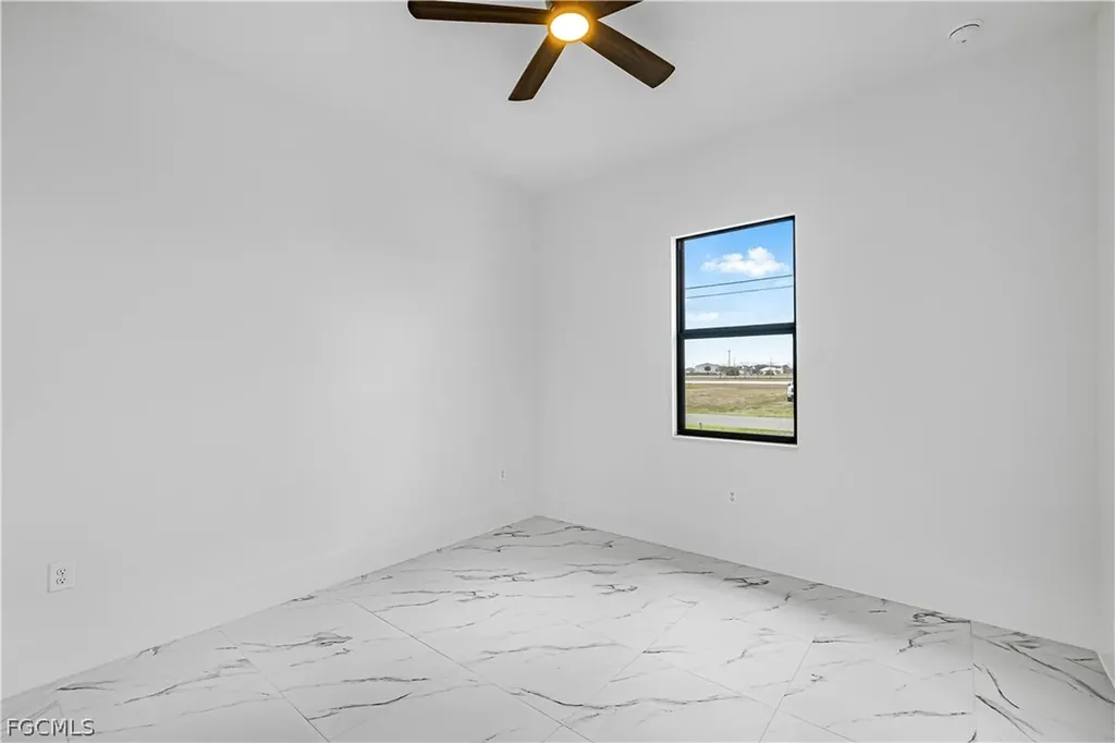 1633 NW 31st Place Cape Coral FL 33993