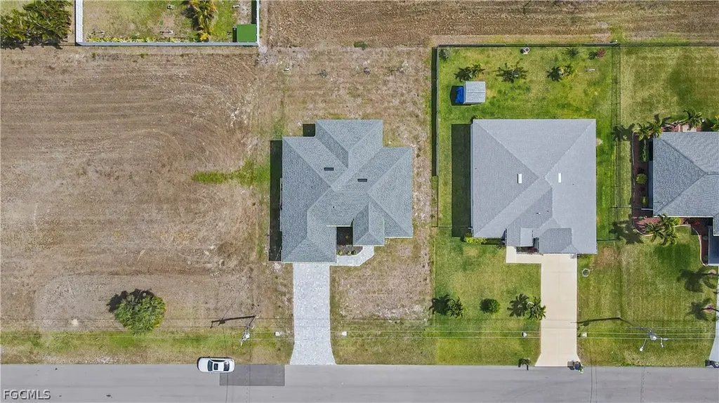 1633 NW 31st Place Cape Coral FL 33993