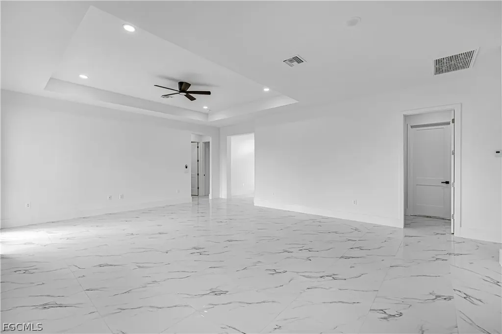 1633 NW 31st Place Cape Coral FL 33993