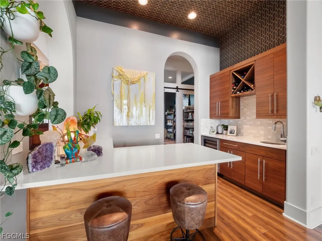 911 Aqua Lane Fort Myers FL 33919