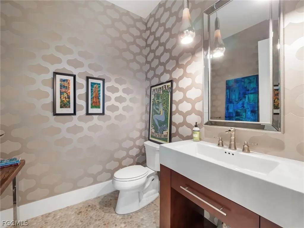 911 Aqua Lane Fort Myers FL 33919