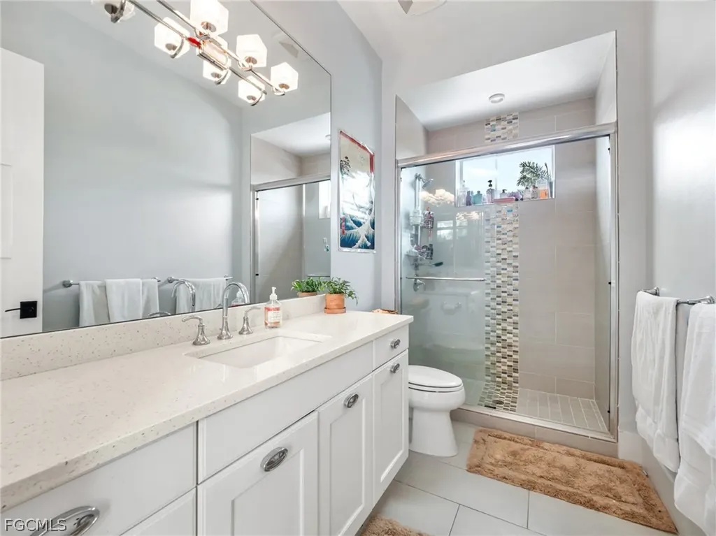 911 Aqua Lane Fort Myers FL 33919