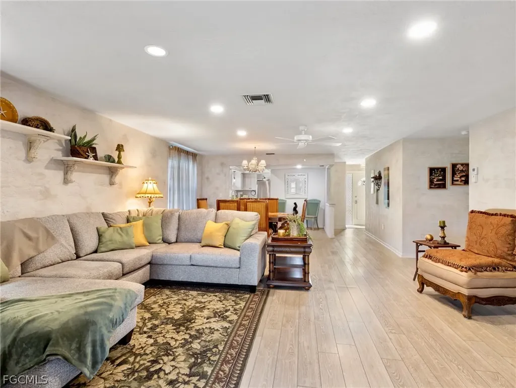 5560 Trellis Lane Fort Myers FL 33919