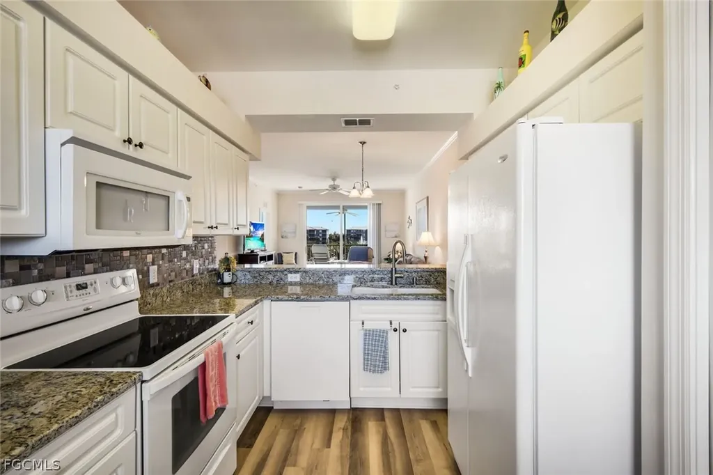 16575 Lake Circle Drive Fort Myers FL 33908