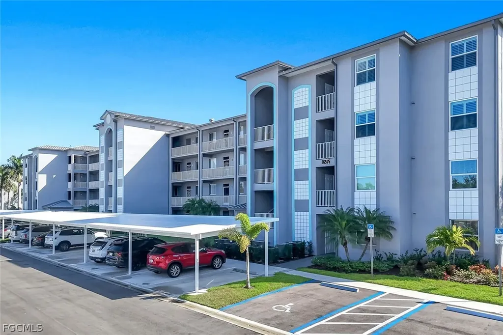 16575 Lake Circle Drive Fort Myers FL 33908