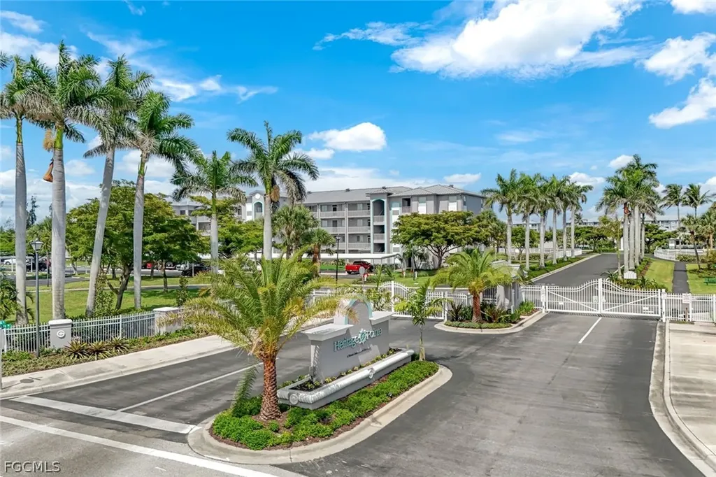 16575 Lake Circle Drive Fort Myers FL 33908
