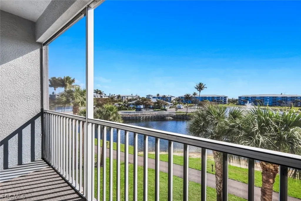 16575 Lake Circle Drive Fort Myers FL 33908
