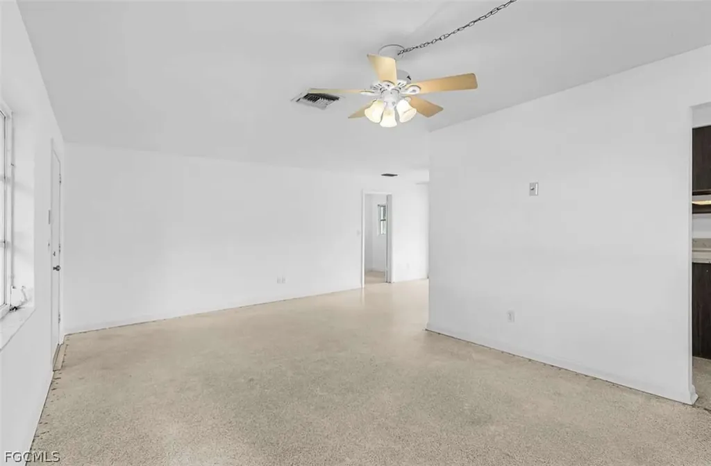 213 SE 47th Street Cape Coral FL 33904