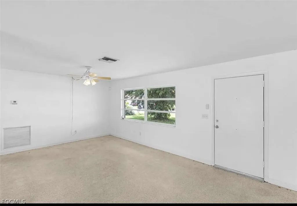 213 SE 47th Street Cape Coral FL 33904