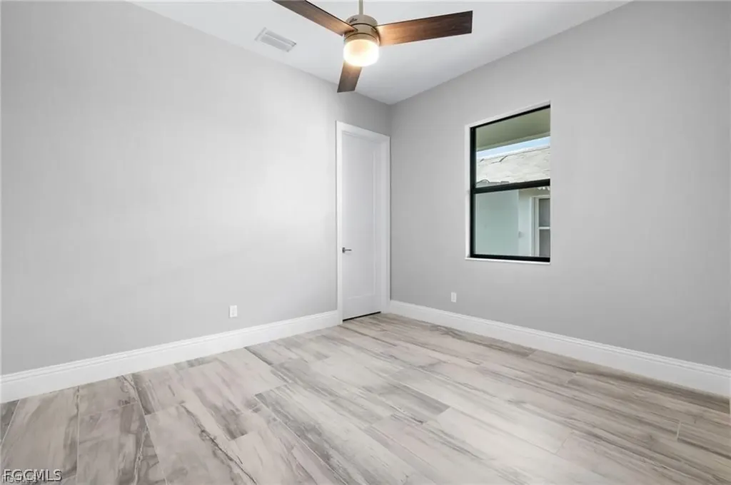 617 NW 39th Avenue Cape Coral FL 33993