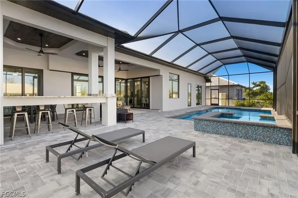 617 NW 39th Avenue Cape Coral FL 33993