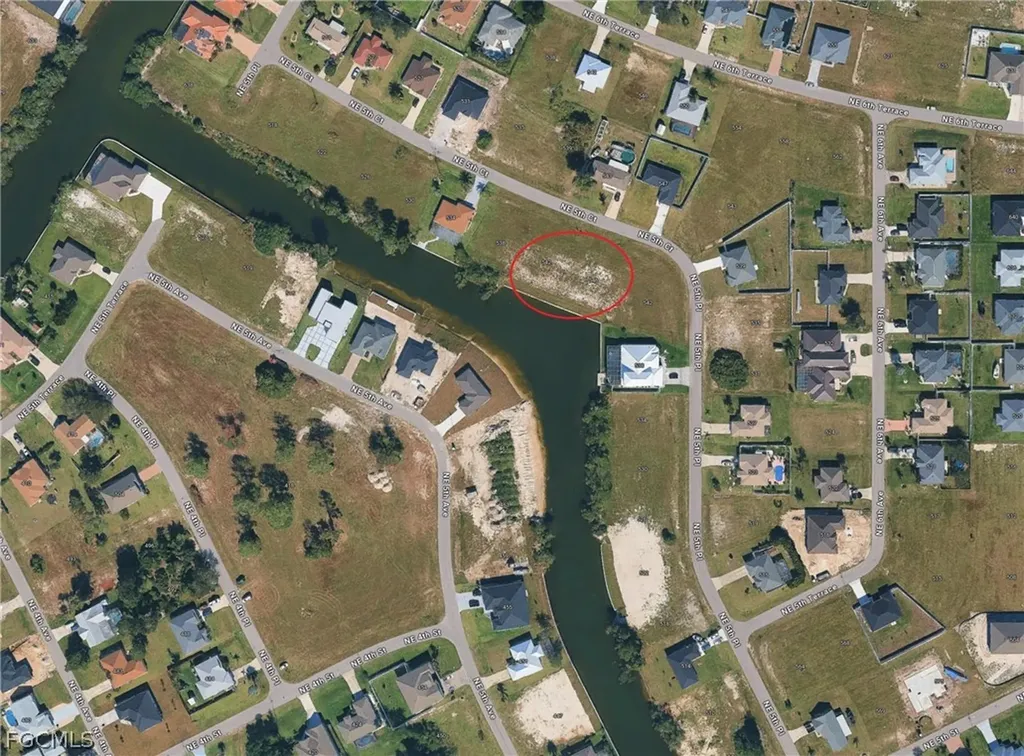 546 NE 5th Court Cape Coral FL 33909