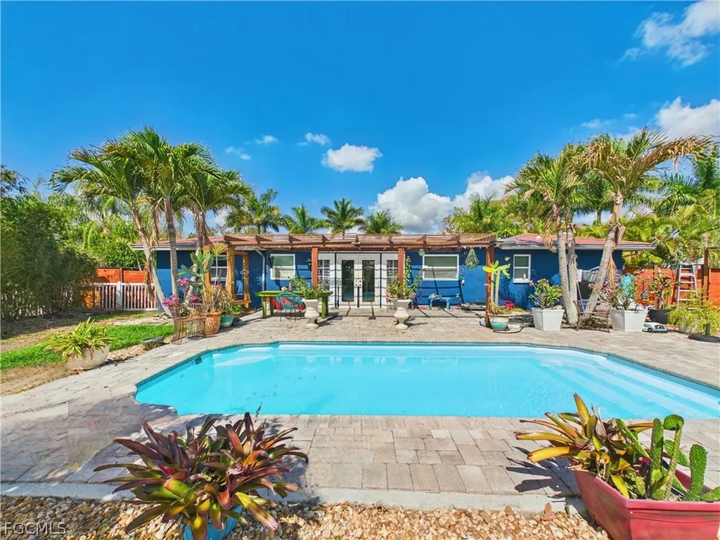 1704 Cascade Way North Fort Myers FL 33917