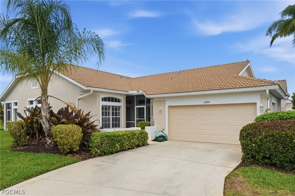 12793 Devonshire Lakes Circle Fort Myers FL 33913