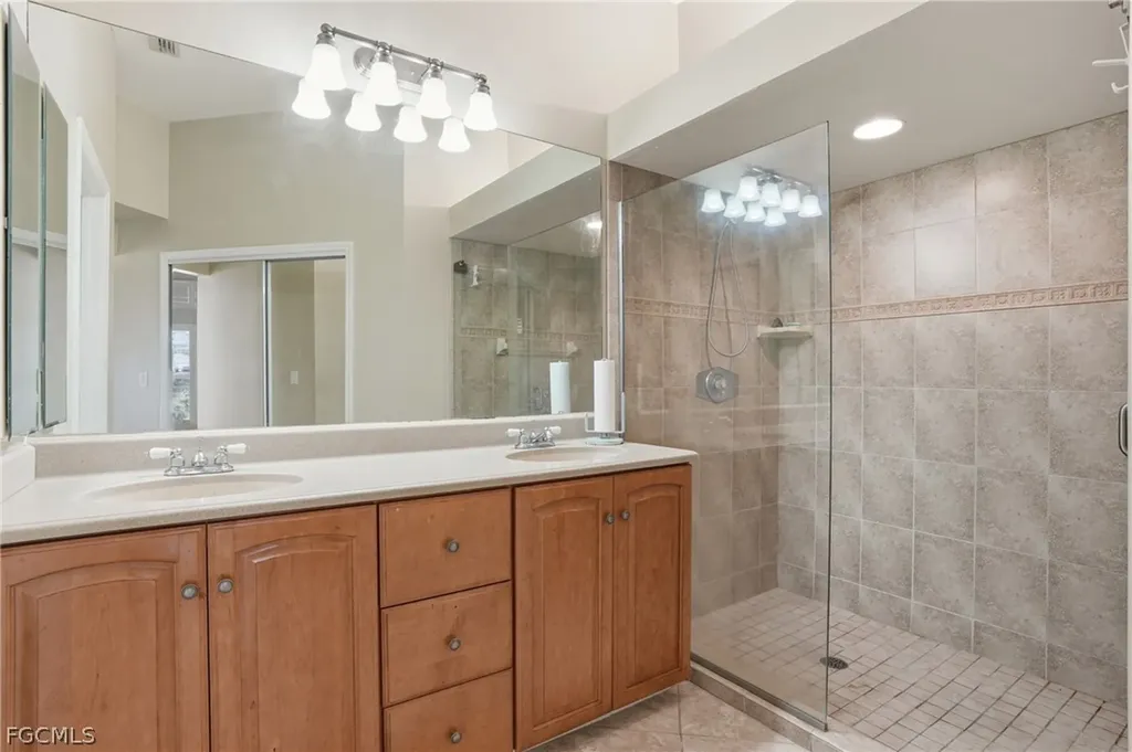 12793 Devonshire Lakes Circle Fort Myers FL 33913
