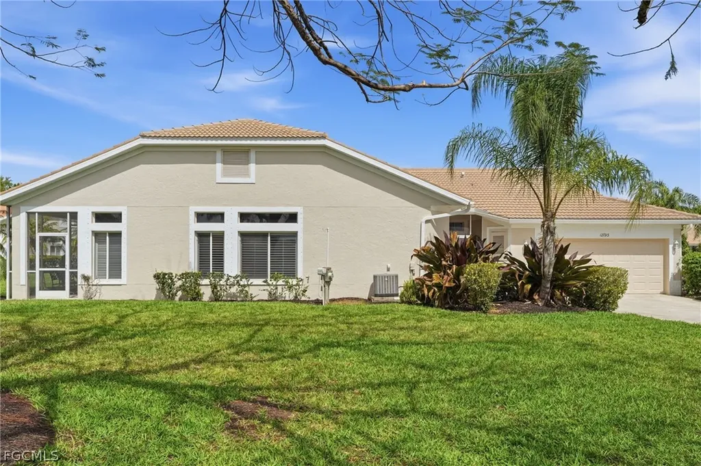 12793 Devonshire Lakes Circle Fort Myers FL 33913