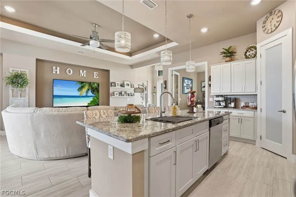 3401 NW 21st Street Cape Coral FL 33993