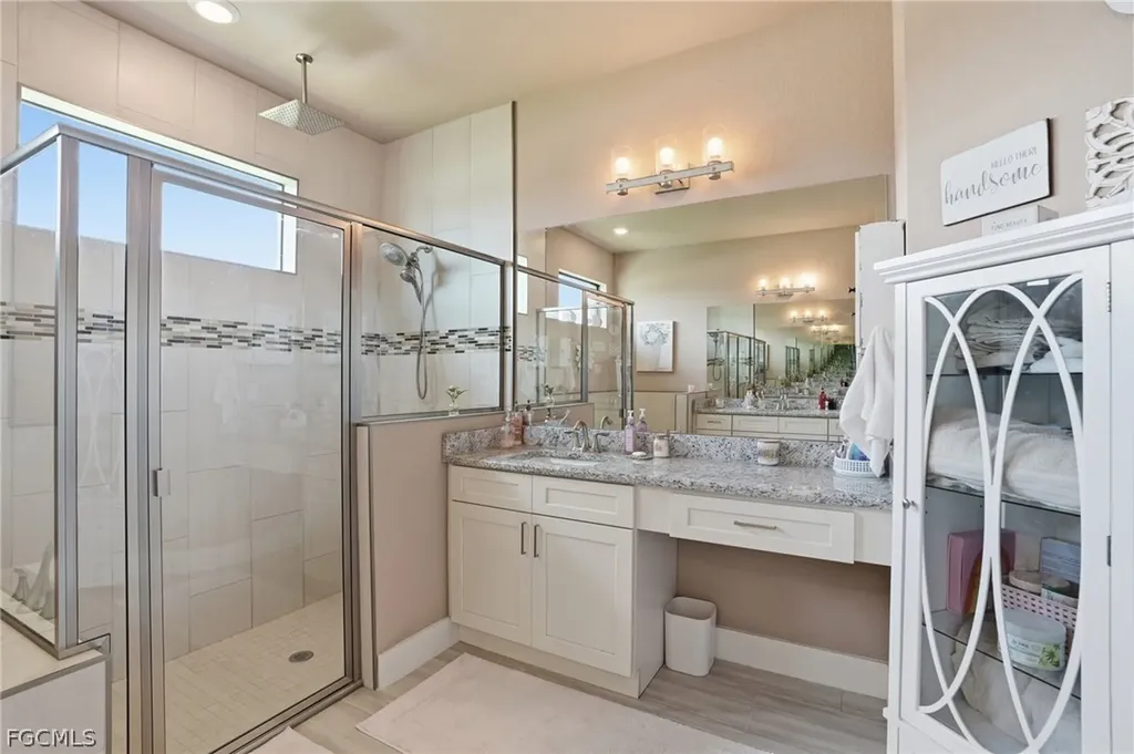 3401 NW 21st Street Cape Coral FL 33993