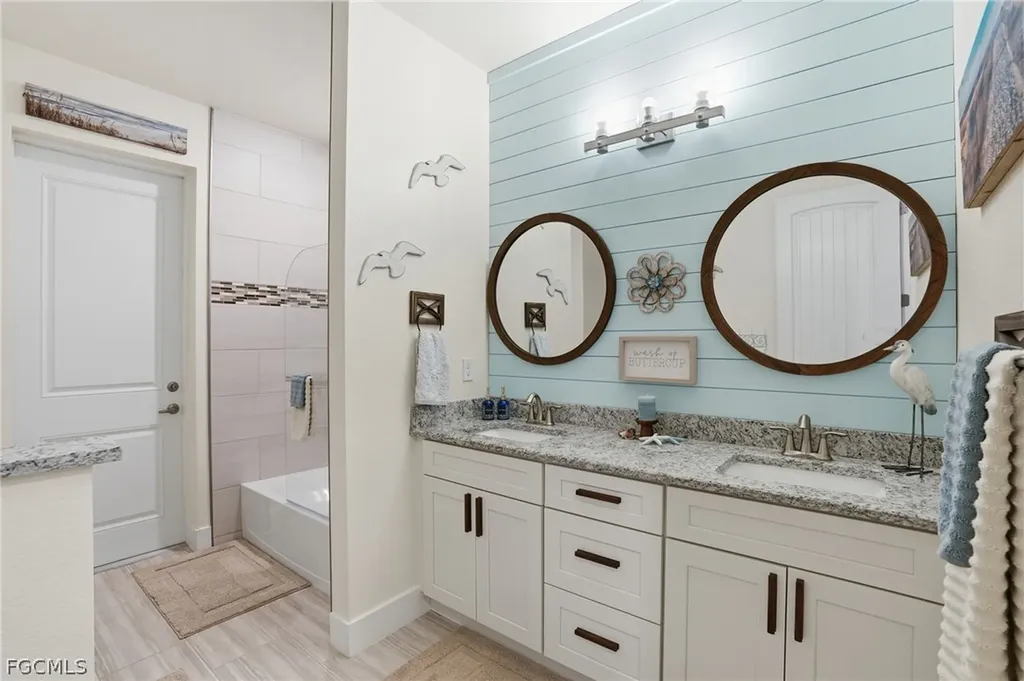 3401 NW 21st Street Cape Coral FL 33993