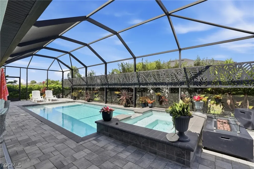 3401 NW 21st Street Cape Coral FL 33993