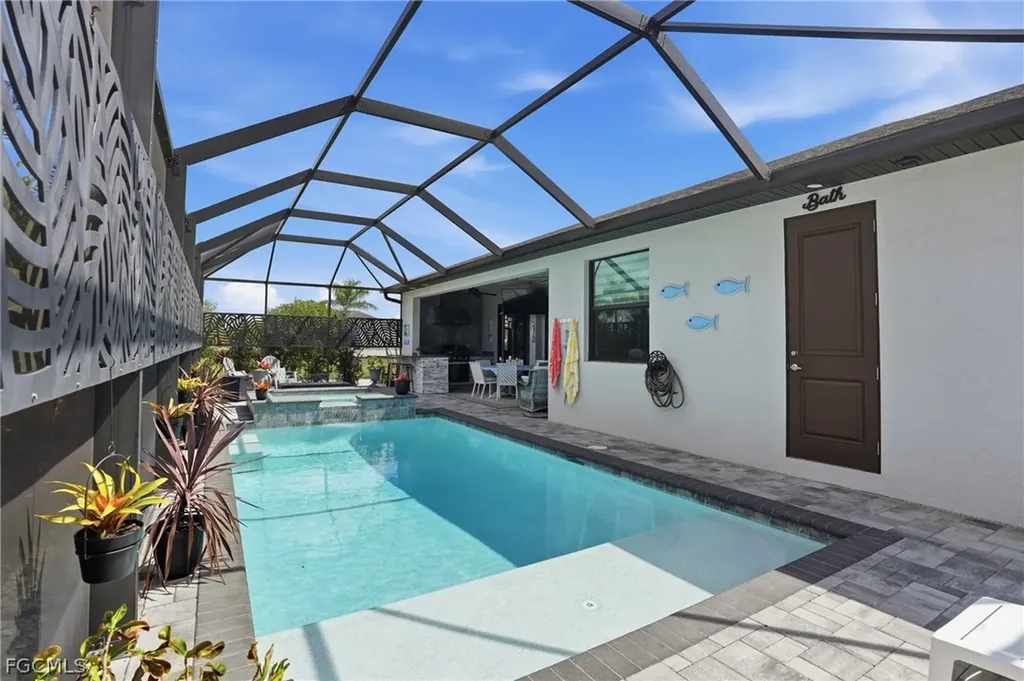 3401 NW 21st Street Cape Coral FL 33993