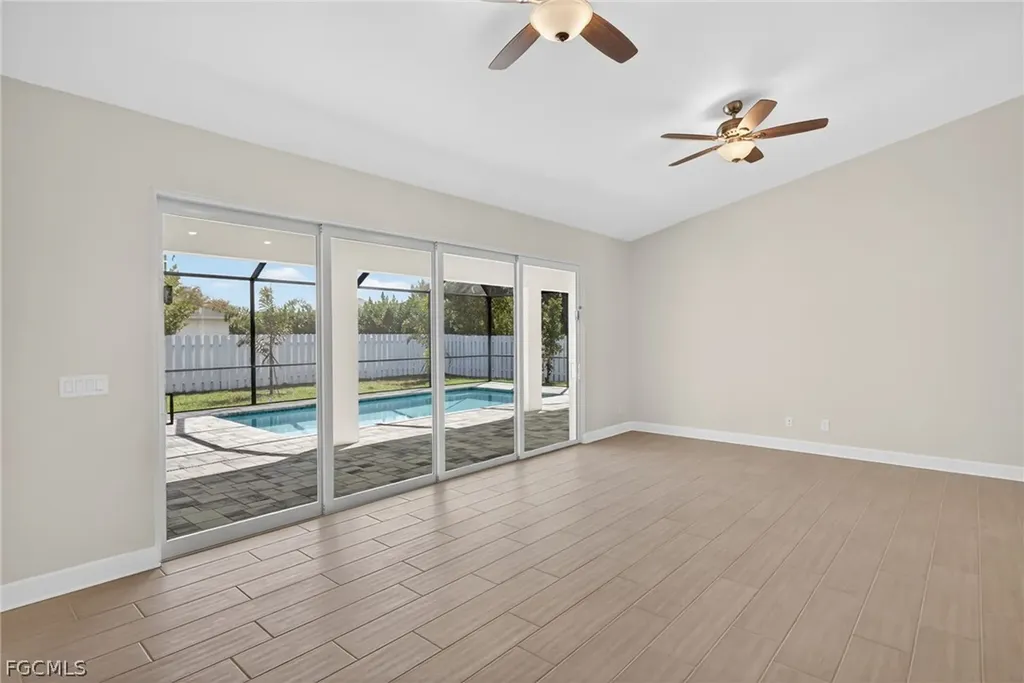 133 SW 9th Place Cape Coral FL 33991