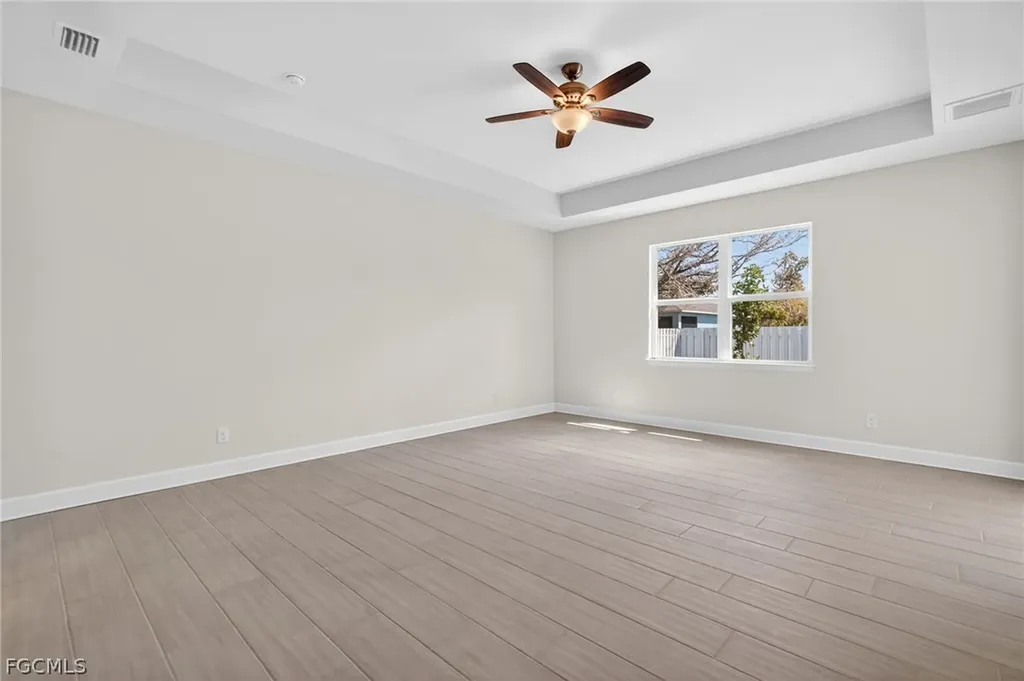 133 SW 9th Place Cape Coral FL 33991