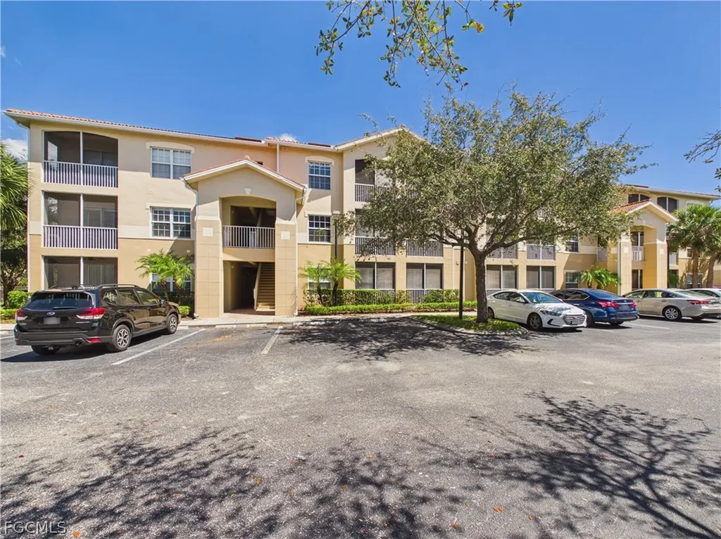 9015 Colby Drive Fort Myers FL 33919