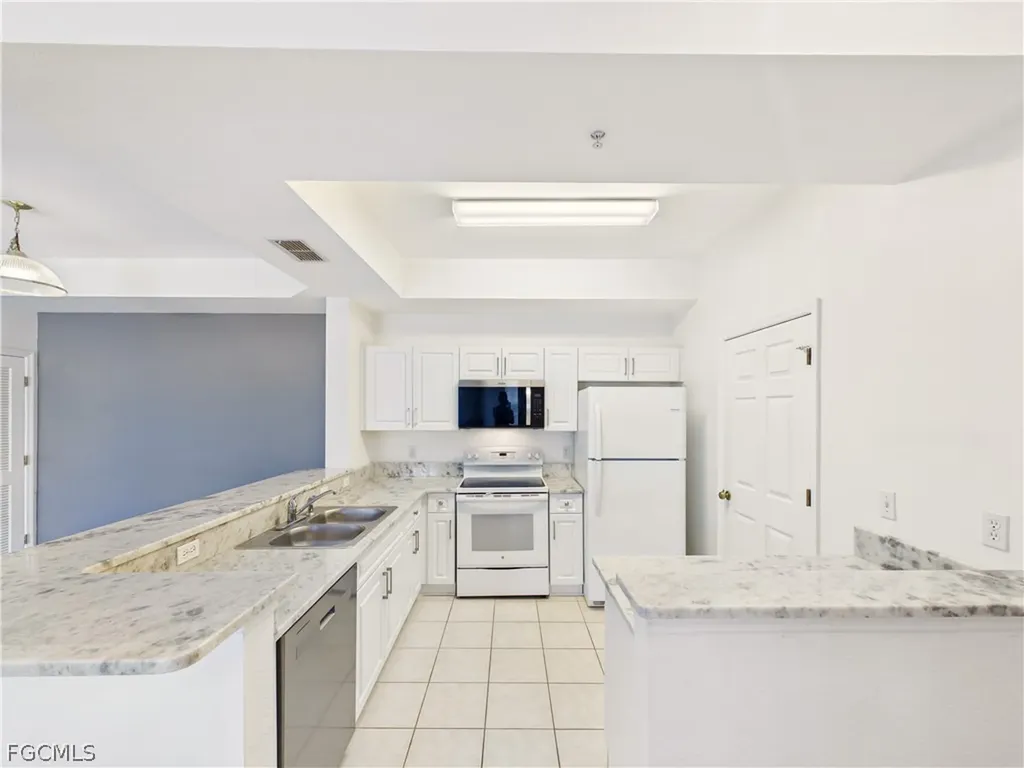 9015 Colby Drive Fort Myers FL 33919
