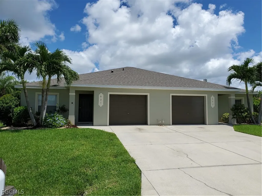 621 SE 46th Terrace Cape Coral FL 33904