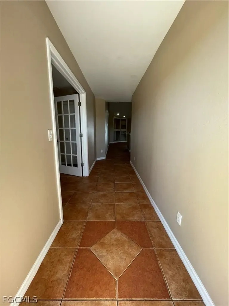 621 SE 46th Terrace Cape Coral FL 33904
