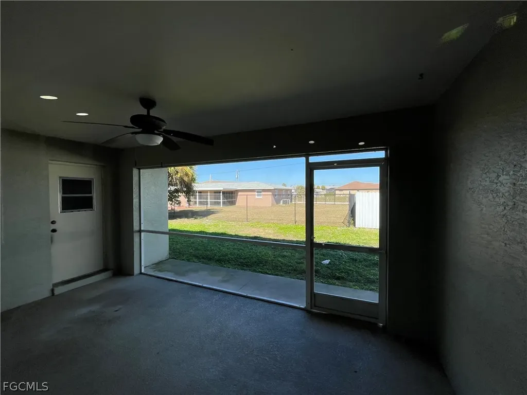 621 SE 46th Terrace Cape Coral FL 33904