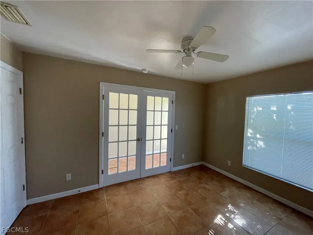 621 SE 46th Terrace Cape Coral FL 33904