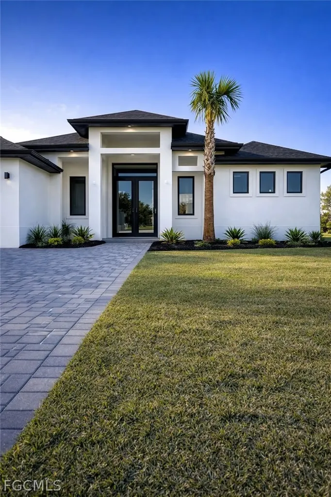 1316 NE 33rd Street Cape Coral FL 33909