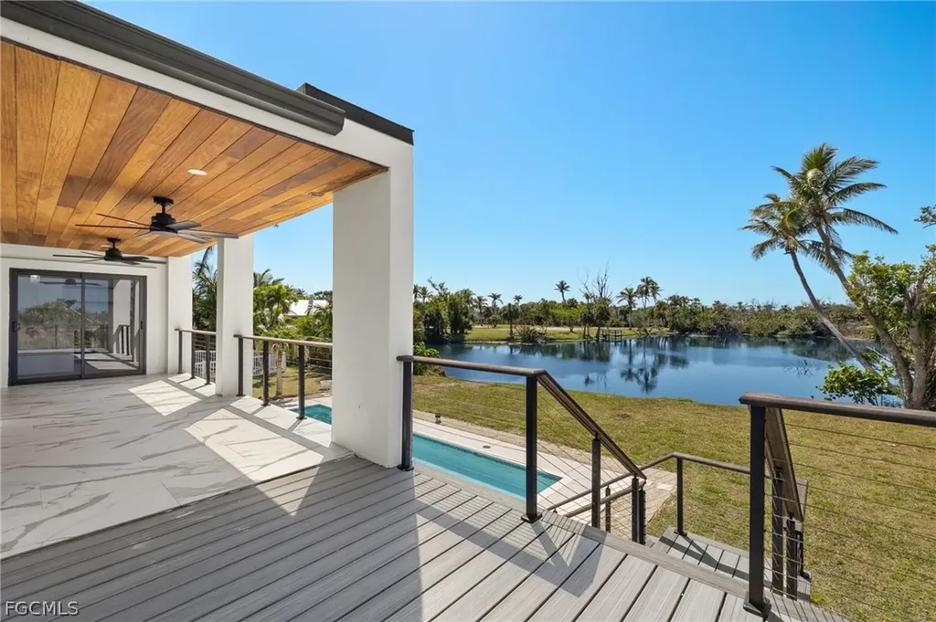 3702 Coquina Drive Sanibel FL 33957
